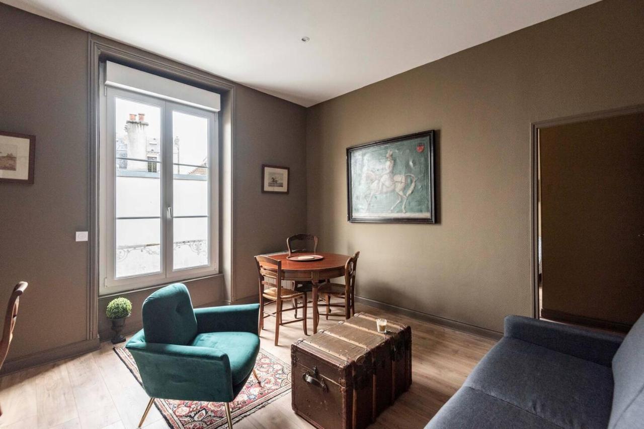 Suites Du General Leclerc Реймс Экстерьер фото