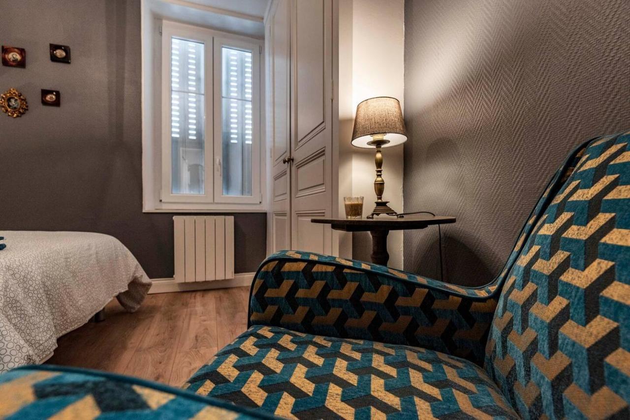 Suites Du General Leclerc Реймс Экстерьер фото