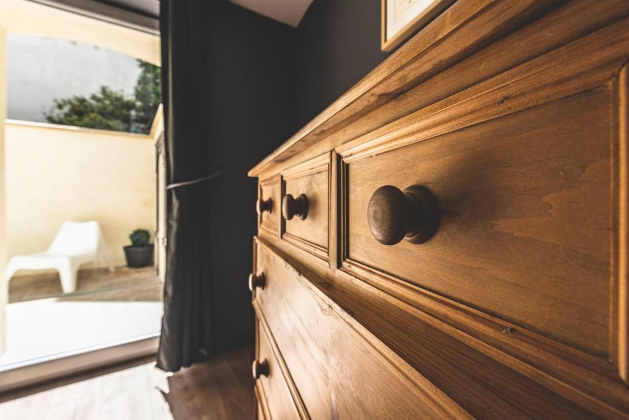 Suites Du General Leclerc Реймс Экстерьер фото