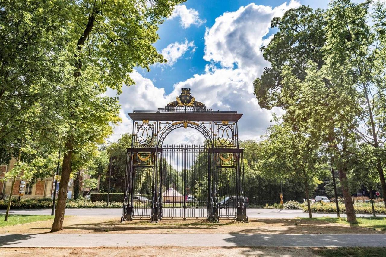 Suites Du General Leclerc Реймс Экстерьер фото