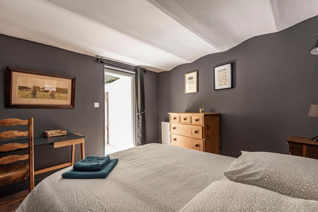 Suites Du General Leclerc Реймс Экстерьер фото