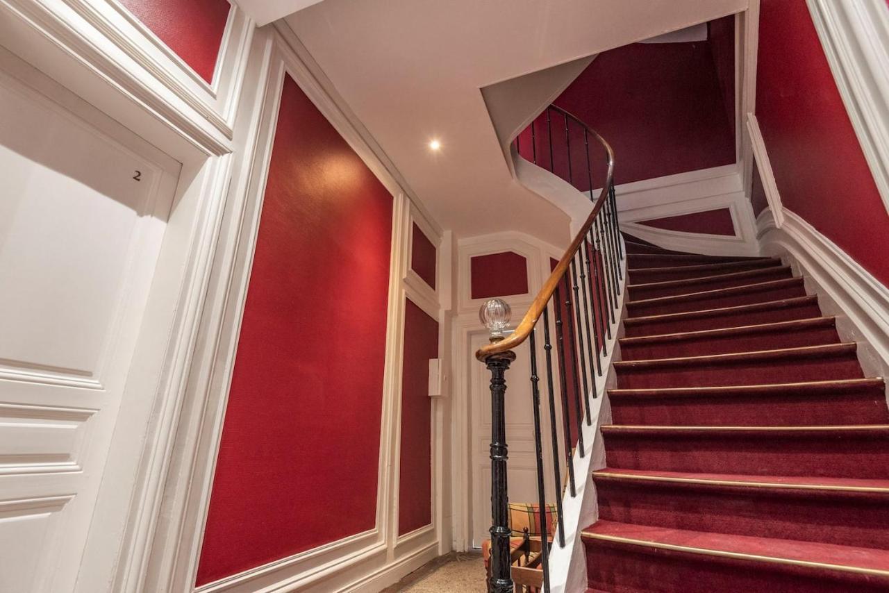Suites Du General Leclerc Реймс Экстерьер фото