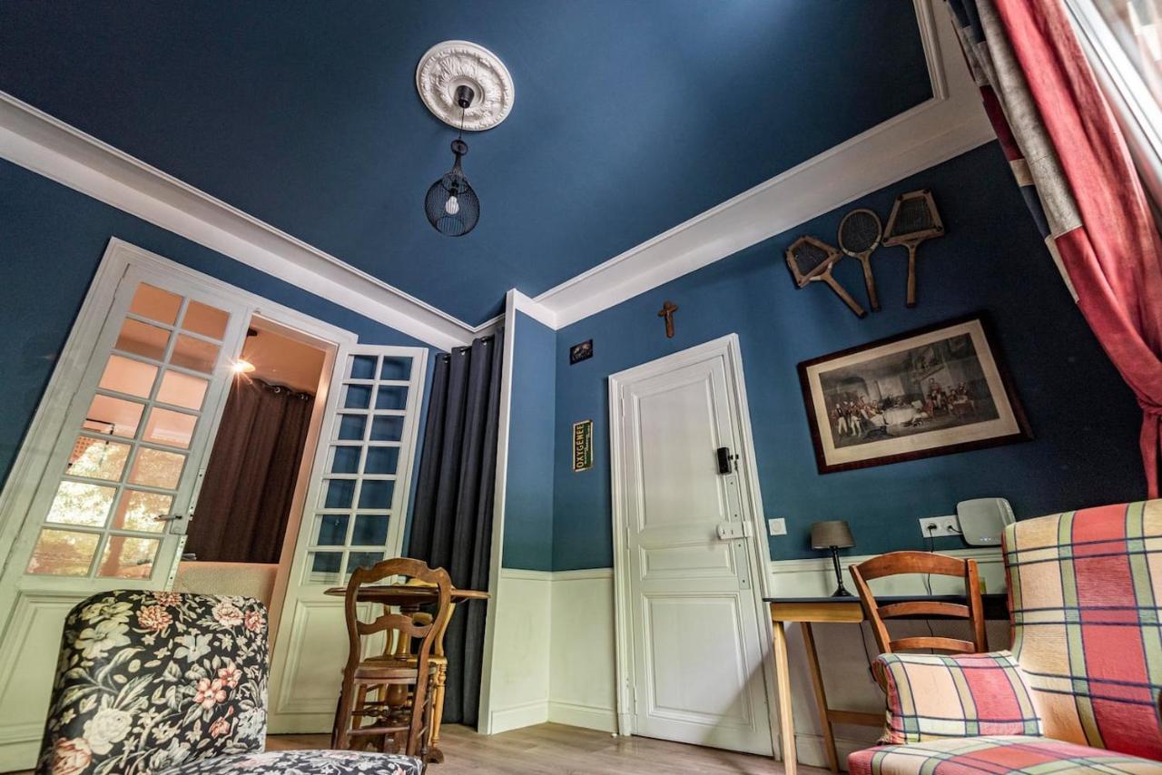 Suites Du General Leclerc Реймс Экстерьер фото