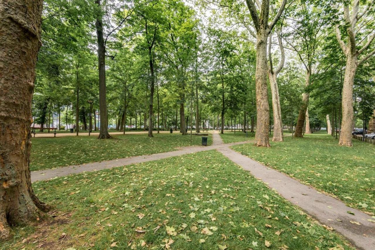 Suites Du General Leclerc Реймс Экстерьер фото
